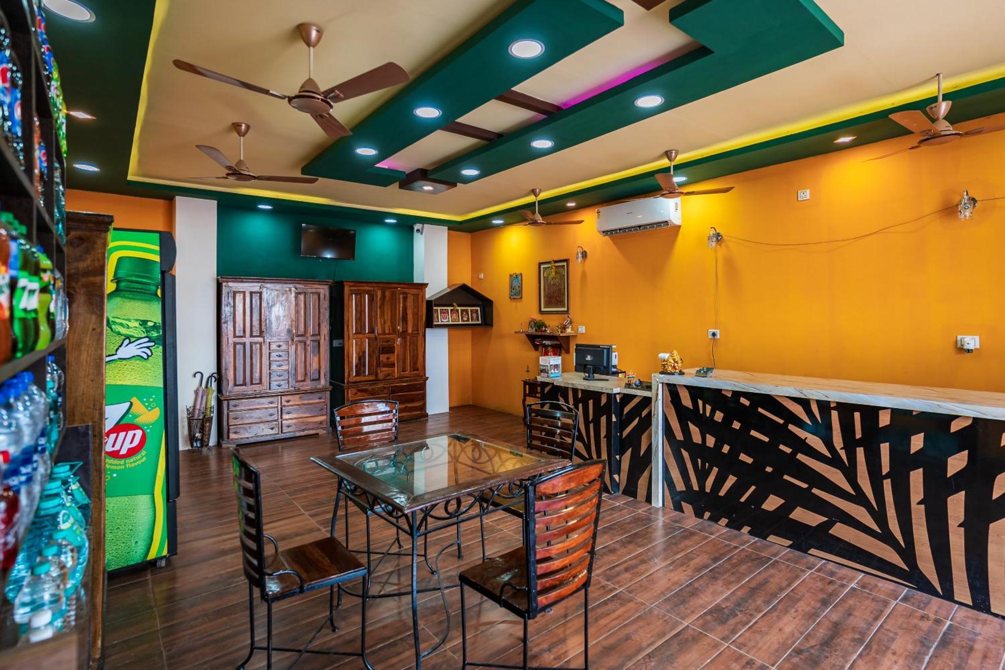 La Courtyard Hotel Pondicherry Exterior photo